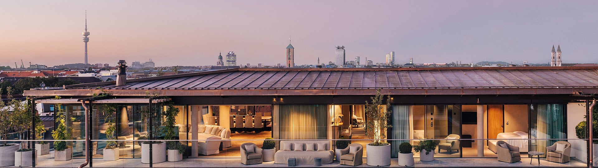Penthouse Garden Suite